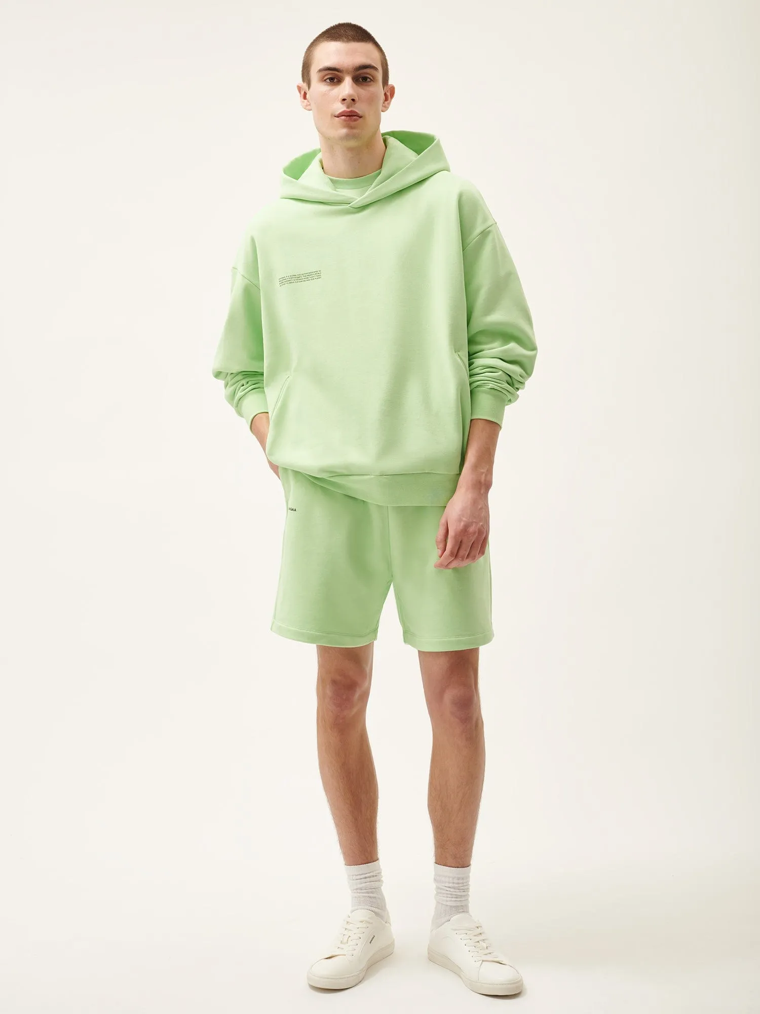 Mens 365 Midweight Mid Length Shorts—fennel green