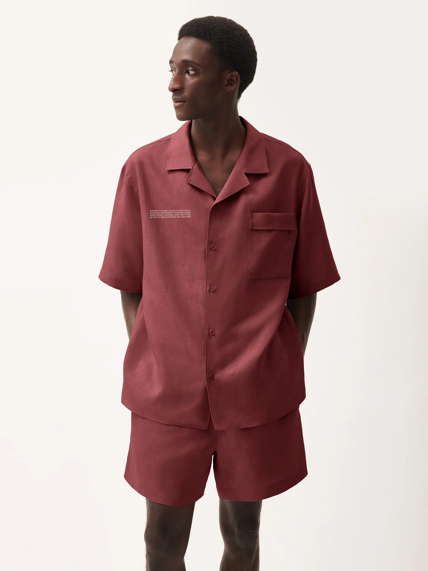 Mens DNA Linen Camp Collar Shirt—garnet red