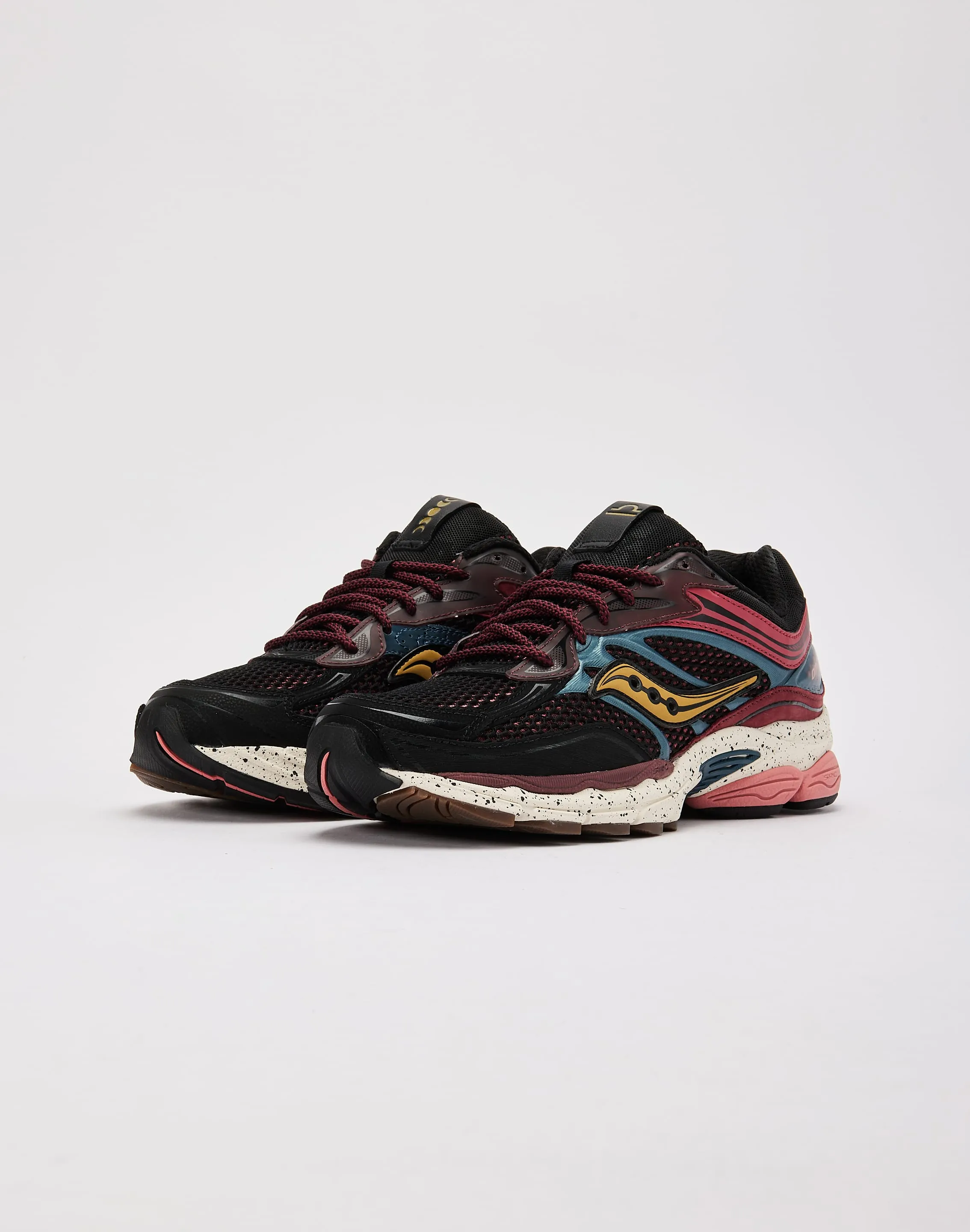 Saucony ProGrid Omni 9