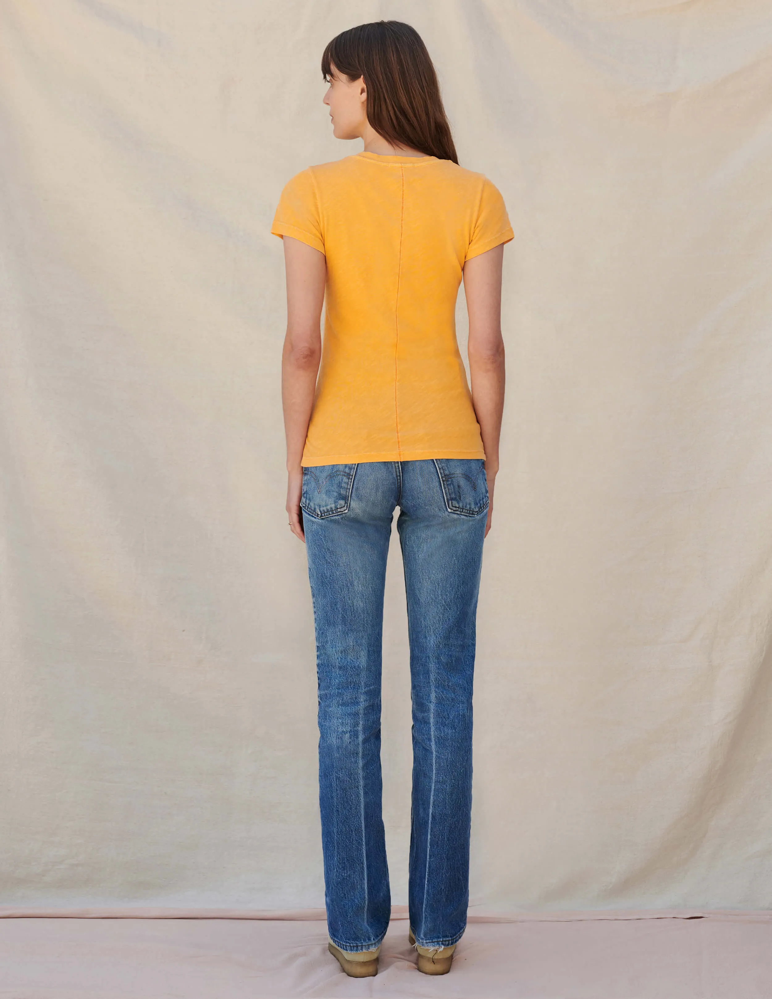 V Neck Tee - Pigment Mango