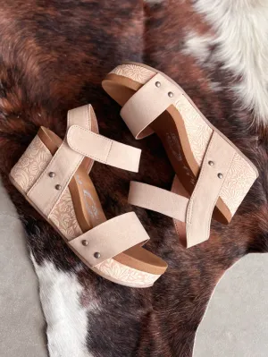 Very G Rich Nude Flower Wedge