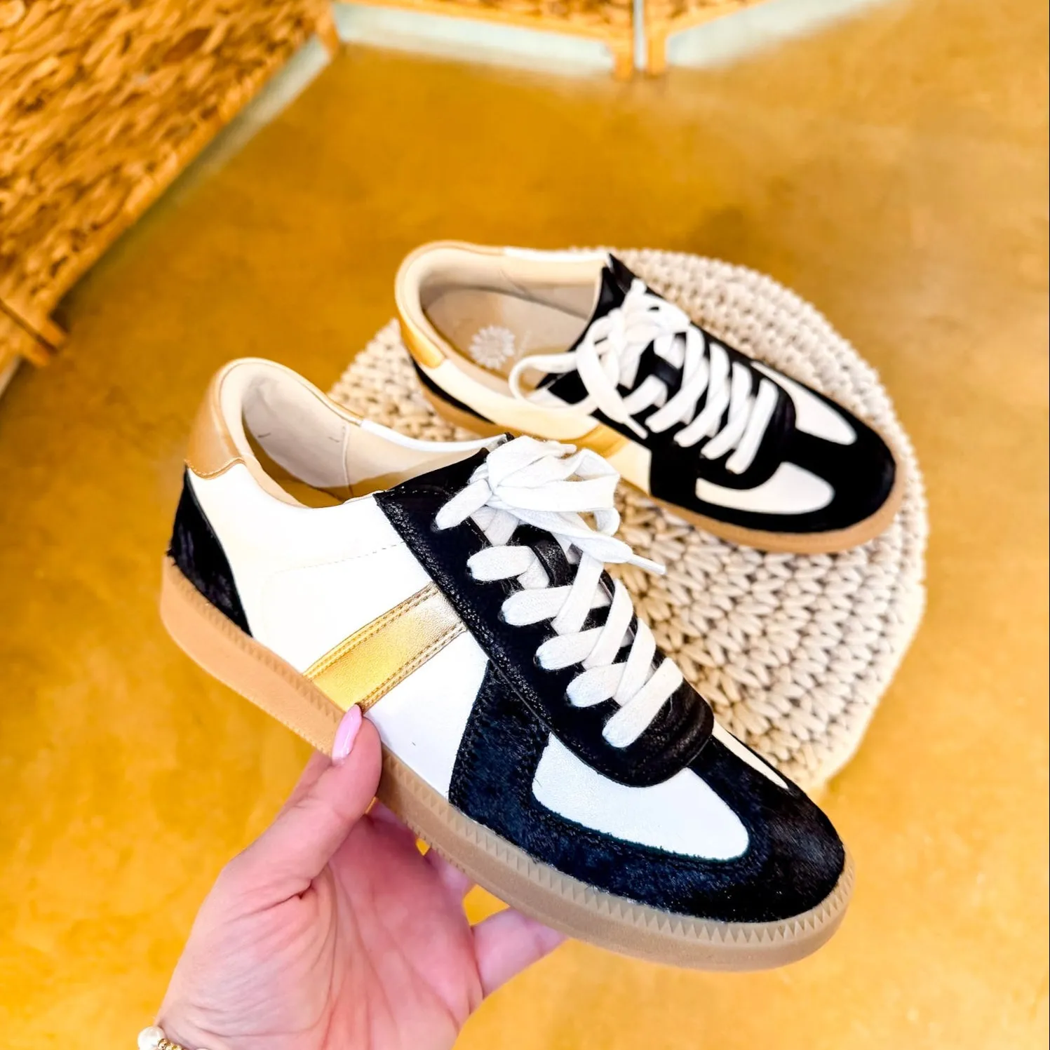 Yellow Box | Zayne Lace-Up Sneaker in Black Multi
